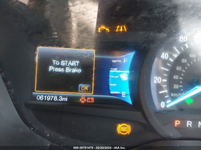 3FA6P0HDXJR127472 Ford FUSION SE