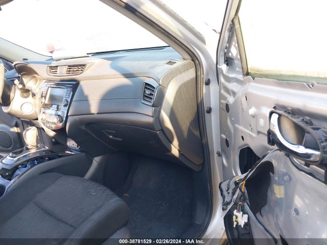 Nissan ROGUE SV 2019 KNMAT2MT4KP533264 Image 5