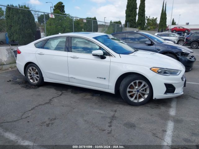 3FA6P0MU0KR119629 Ford Fusion Hybrid Sel