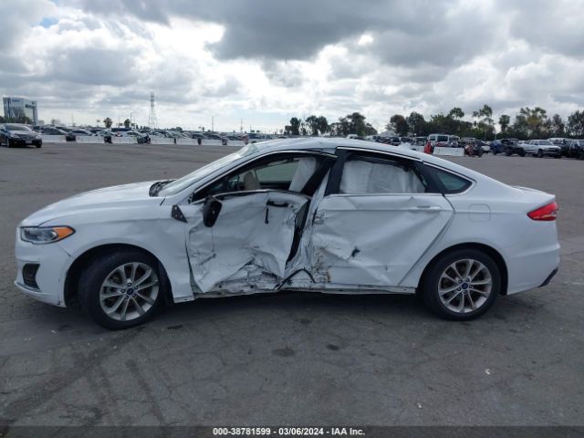 3FA6P0MU0KR119629 Ford Fusion Hybrid Sel