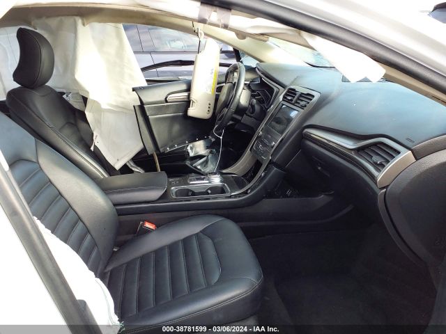 3FA6P0MU0KR119629 Ford Fusion Hybrid Sel