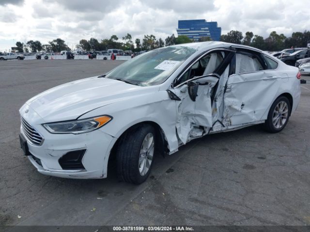 3FA6P0MU0KR119629 Ford Fusion Hybrid Sel