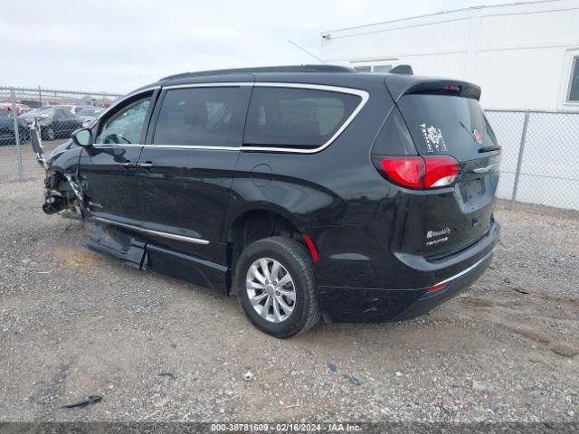 2C4RC1BG3HR500458 Chrysler Pacifica Touring-l