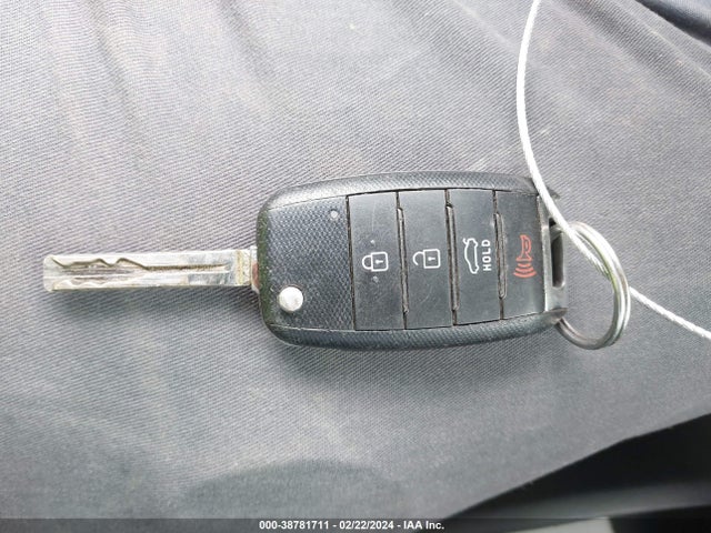 KIA RIO LX 2016 KNADM4A3XG6643160 Image 11