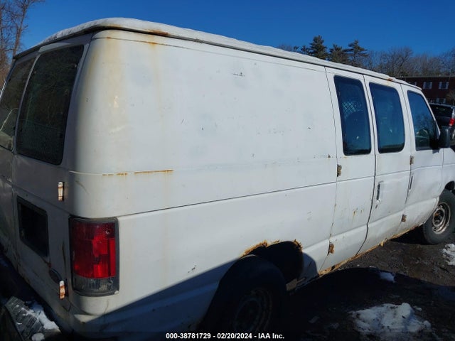 2003 FORD E-150 COMMERCIAL VIN: 1FTRE14213HA09323