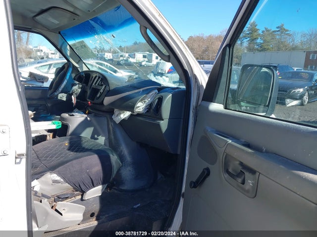 2003 FORD E-150 COMMERCIAL VIN: 1FTRE14213HA09323