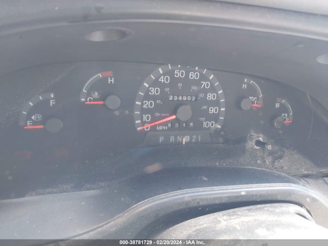 2003 FORD E-150 COMMERCIAL VIN: 1FTRE14213HA09323