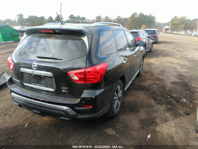 2017 NISSAN PATHFINDER SL VIN: 5N1DR2MMXHC671522