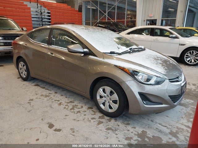 2016 HYUNDAI ELANTRA SE VIN: 5NPDH4AE4GH743740
