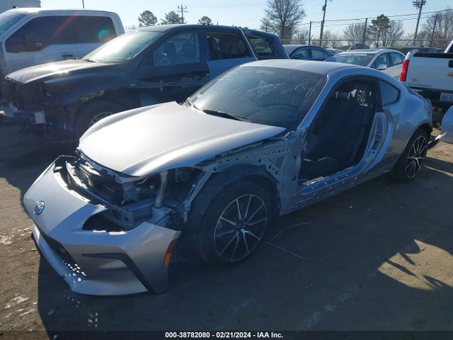 Toyota GR86 2023 JF1ZNBC13P8752933 Image 2