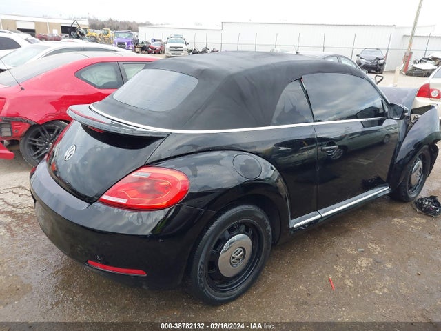 Volkswagen Beetle 1.8t 2015 3VW517AT2FM814660 Image 4