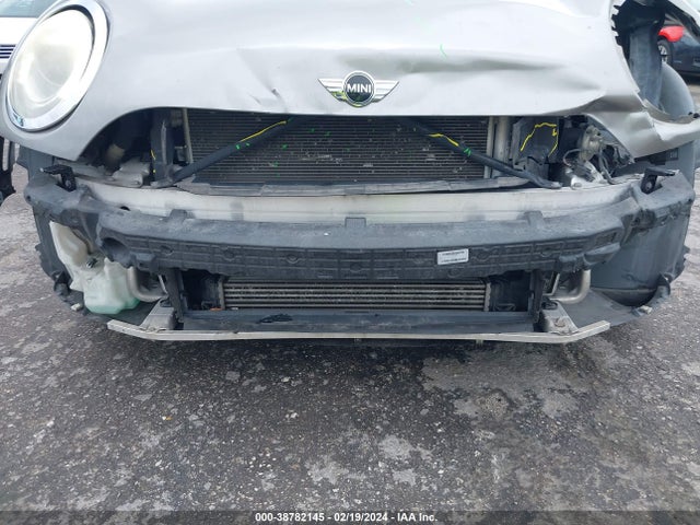 Mini Clubman Cooper 2017 WMWLN5C39H2E33317 Image 13