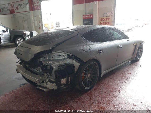 2016 PORSCHE PANAMERA WP0AA2A75GL001128 Photo 3