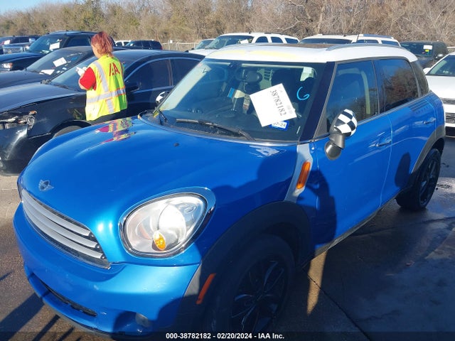 2014 MINI COUNTRYMAN WMWZB3C50EWR38205 Photo 1