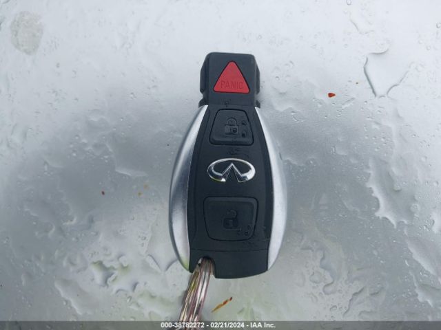 SJKCH5CP9HA019080 Infiniti Qx30 Premium
