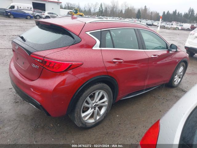 SJKCH5CP9HA019080 Infiniti Qx30 Premium