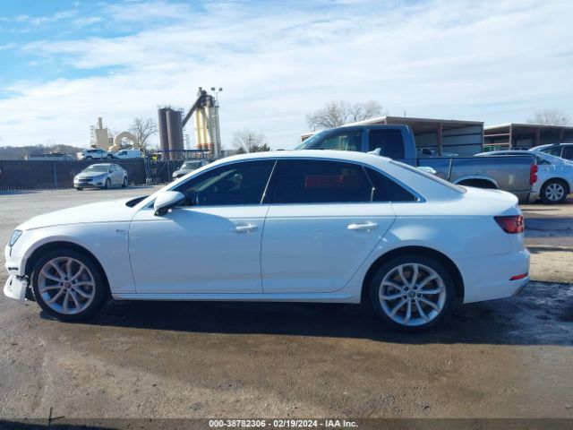 WAUDNAF4XKN021072 Audi A4 45 Premium