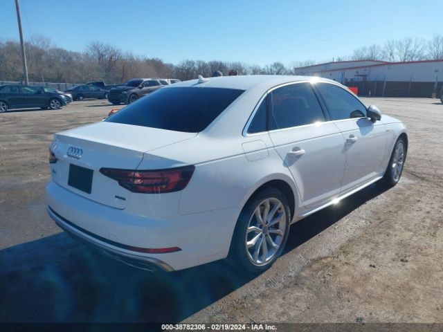 WAUDNAF4XKN021072 Audi A4 45 Premium