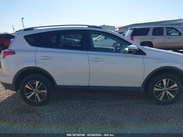 Toyota Rav4 Xle 2016 2T3WFREV4GW238926 Image 13