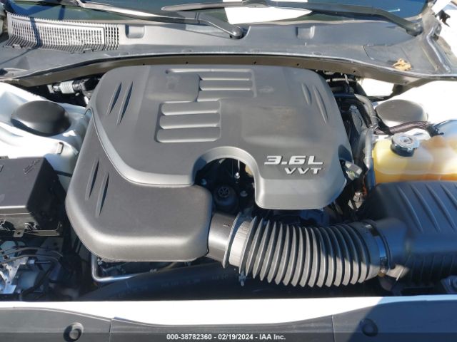 2C3CDXBG6KH636588 Dodge Charger Sxt Rwd