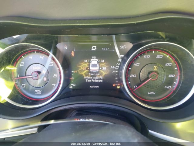 2C3CDXBG6KH636588 Dodge Charger Sxt Rwd