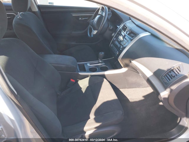 Nissan Altima 2.5 S 2015 1N4AL3AP9FC232473 Image 5