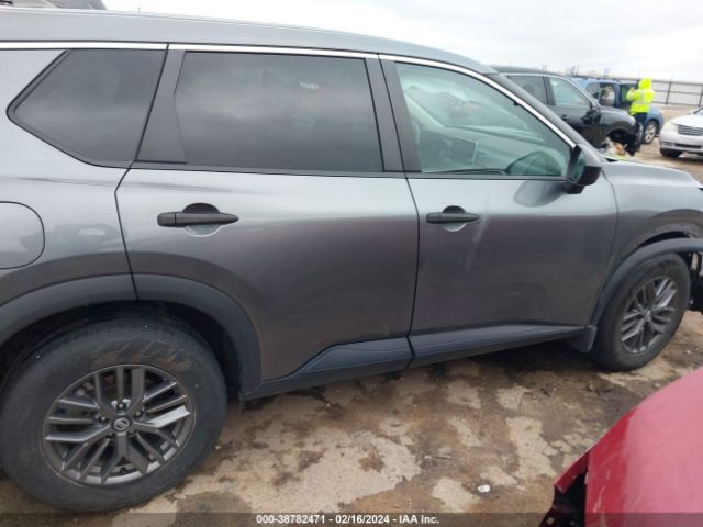 5N1AT3AB5MC840966 Nissan Rogue S Intelligent Awd