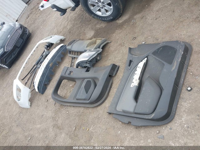 1GCHSAE39F1167823 Chevrolet Colorado Wt