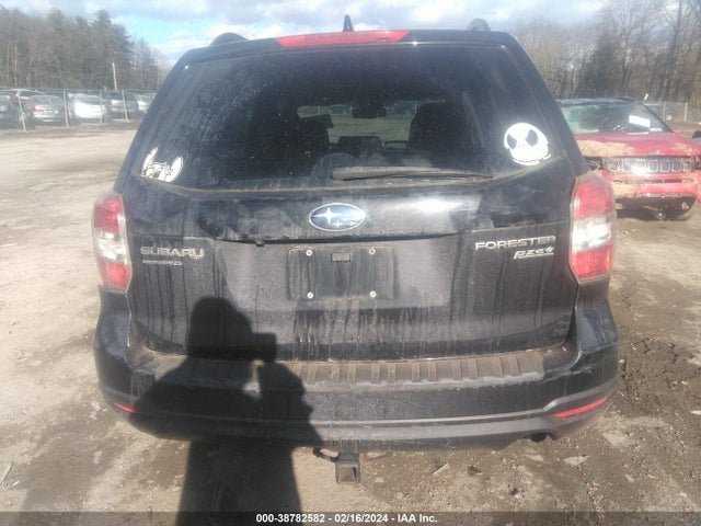 Subaru Forester 2.5i Premium 2016 JF2SJADC5GH496488 Image 17