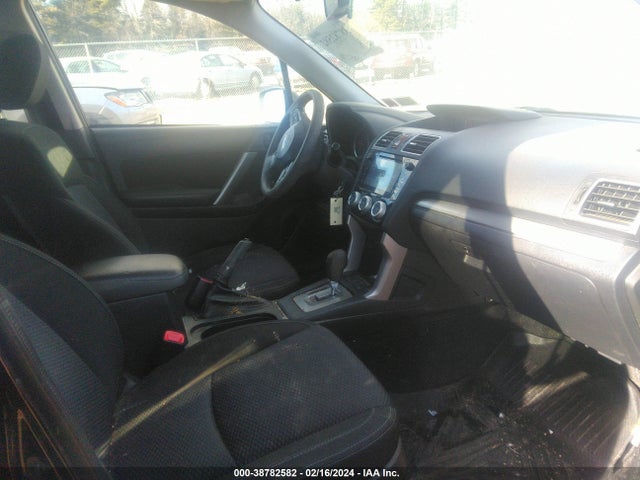 Subaru Forester 2.5i Premium 2016 JF2SJADC5GH496488 Image 5