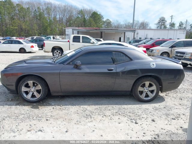 2C3CDZAG5FH911550 Dodge Challenger Sxt