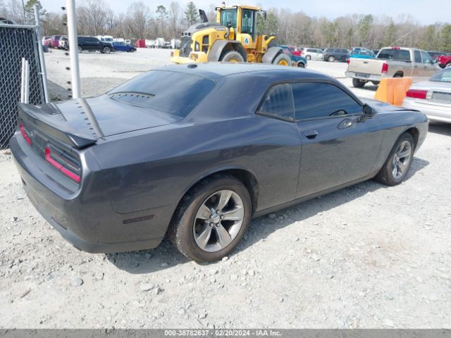 2C3CDZAG5FH911550 Dodge Challenger Sxt