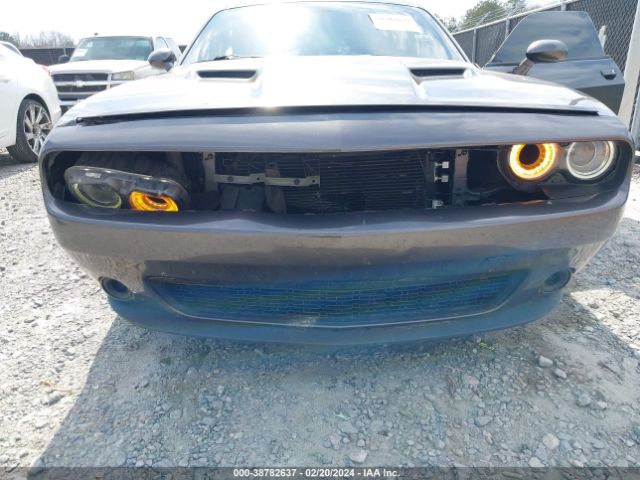 2C3CDZAG5FH911550 Dodge Challenger Sxt