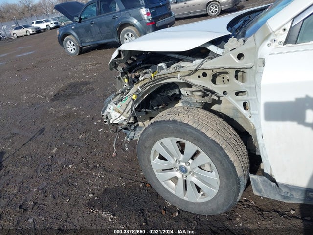 Subaru Outback 2.5i Premium 2015 4S4BSACC1F3323135 Image 13