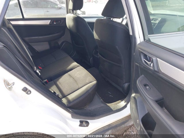 Subaru Outback 2.5i Premium 2015 4S4BSACC1F3323135 Image 8