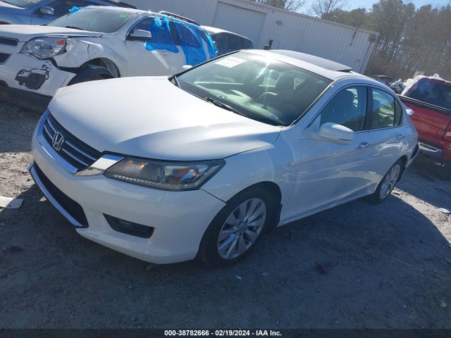 Honda ACCORD EX 2015 1HGCR2F70FA058164 Image 2