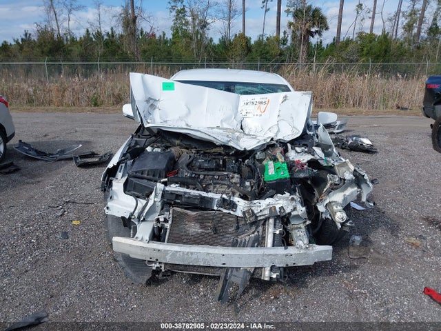 Chevrolet IMPALA 1LT 2018 2G1105S31J9167542 Image 13