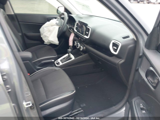 Hyundai Venue Limited 2023 KMHRC8A3XPU210951 Image 5