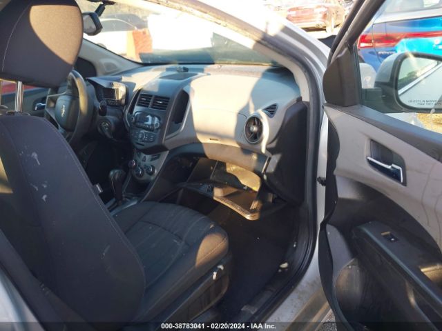 1G1JC6SG2E4226056 Chevrolet Sonic Lt Auto