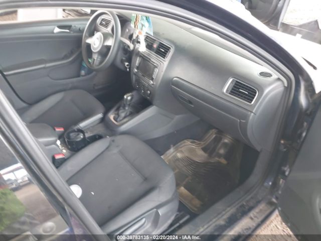 3VWLL7AJ8EM275072 Volkswagen Jetta 2.0l Tdi Value Edition