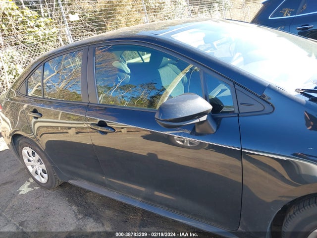 Toyota COROLLA LE 2021 5YFEPMAE9MP154186 Image 13
