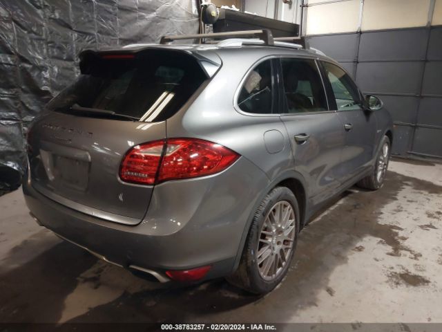 2011 PORSCHE CAYENNE HYBRID WP1AE2A24BLA92232 Photo 3