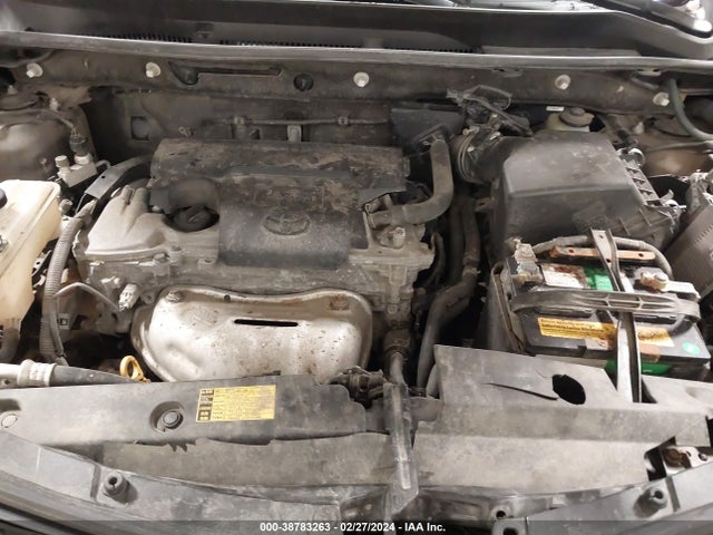Toyota Rav4 Xle 2015 JTMRFREV5FD110400 Image 10