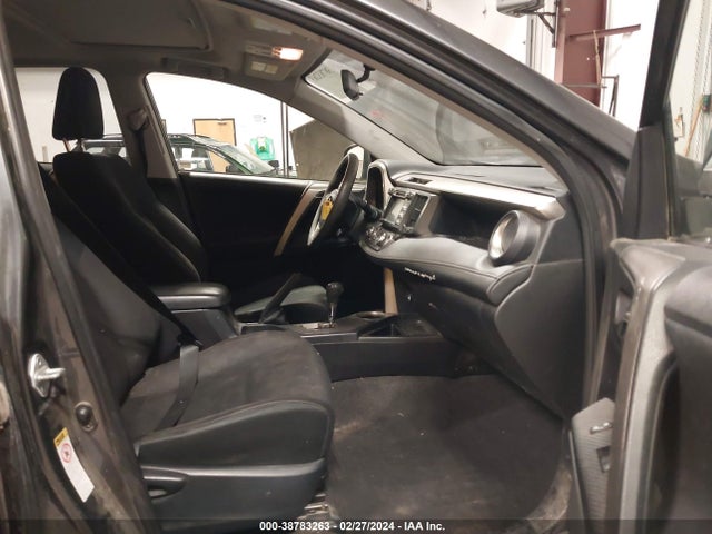 Toyota Rav4 Xle 2015 JTMRFREV5FD110400 Image 5
