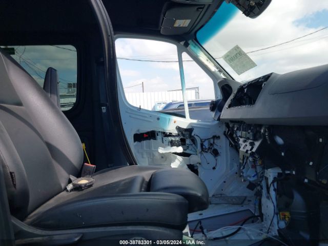 WDZPF0CD7KP187193 Mercedes-Benz Sprinter 2500 High Roof V6