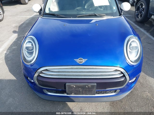 WMWXP5C52K2H30806 Mini Hardtop Cooper