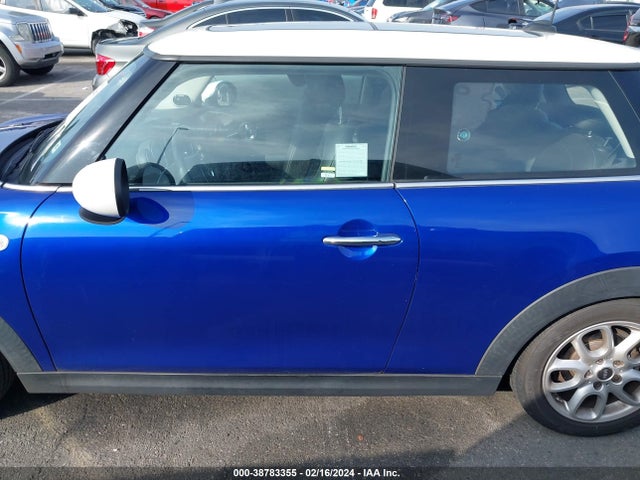 WMWXP5C52K2H30806 Mini Hardtop Cooper