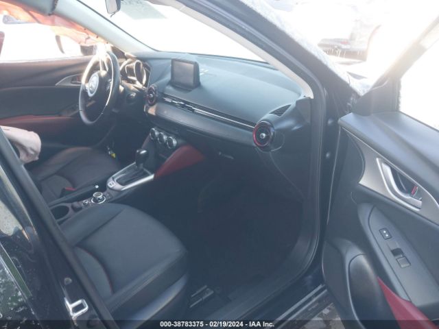 2018 MAZDA CX-3 JM1DKFC73J0324312 Photo 4