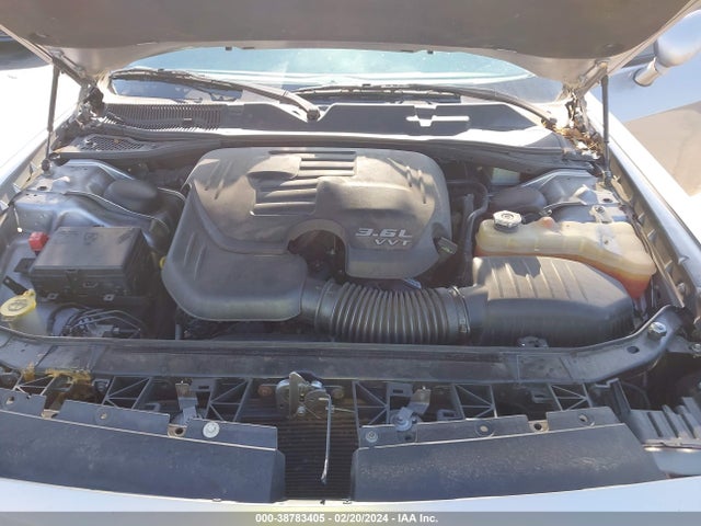 Dodge Challenger Sxt 2018 2C3CDZAG5JH121318 Image 10