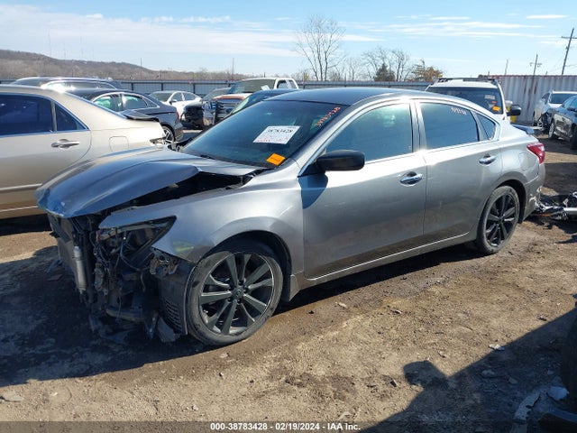 Nissan Altima 2.5 Sr 2017 1N4AL3AP9HC263077 Image 2